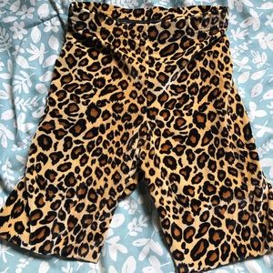Velvet Leopard Print Capris